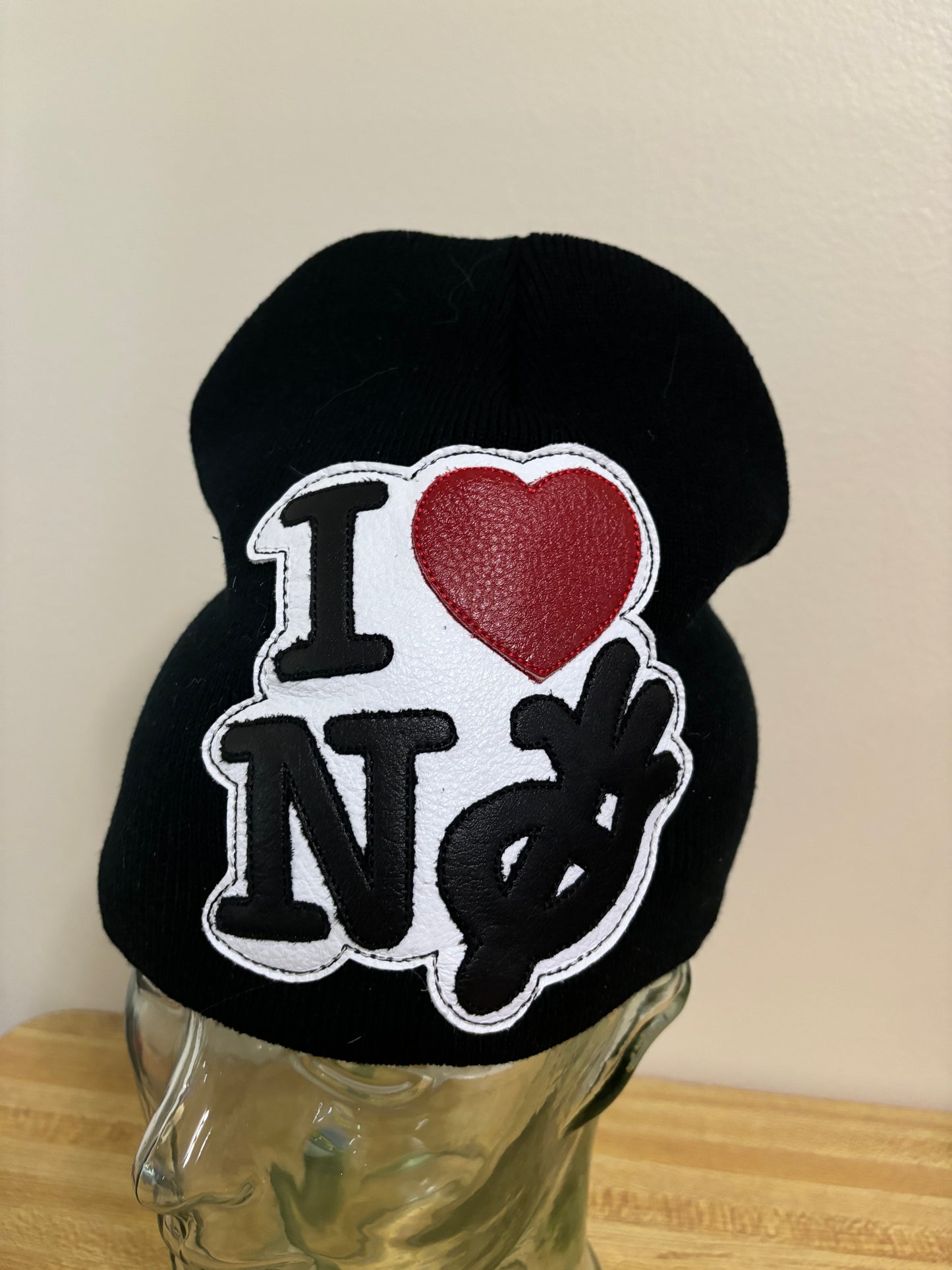 i <3 NY — black beanie
