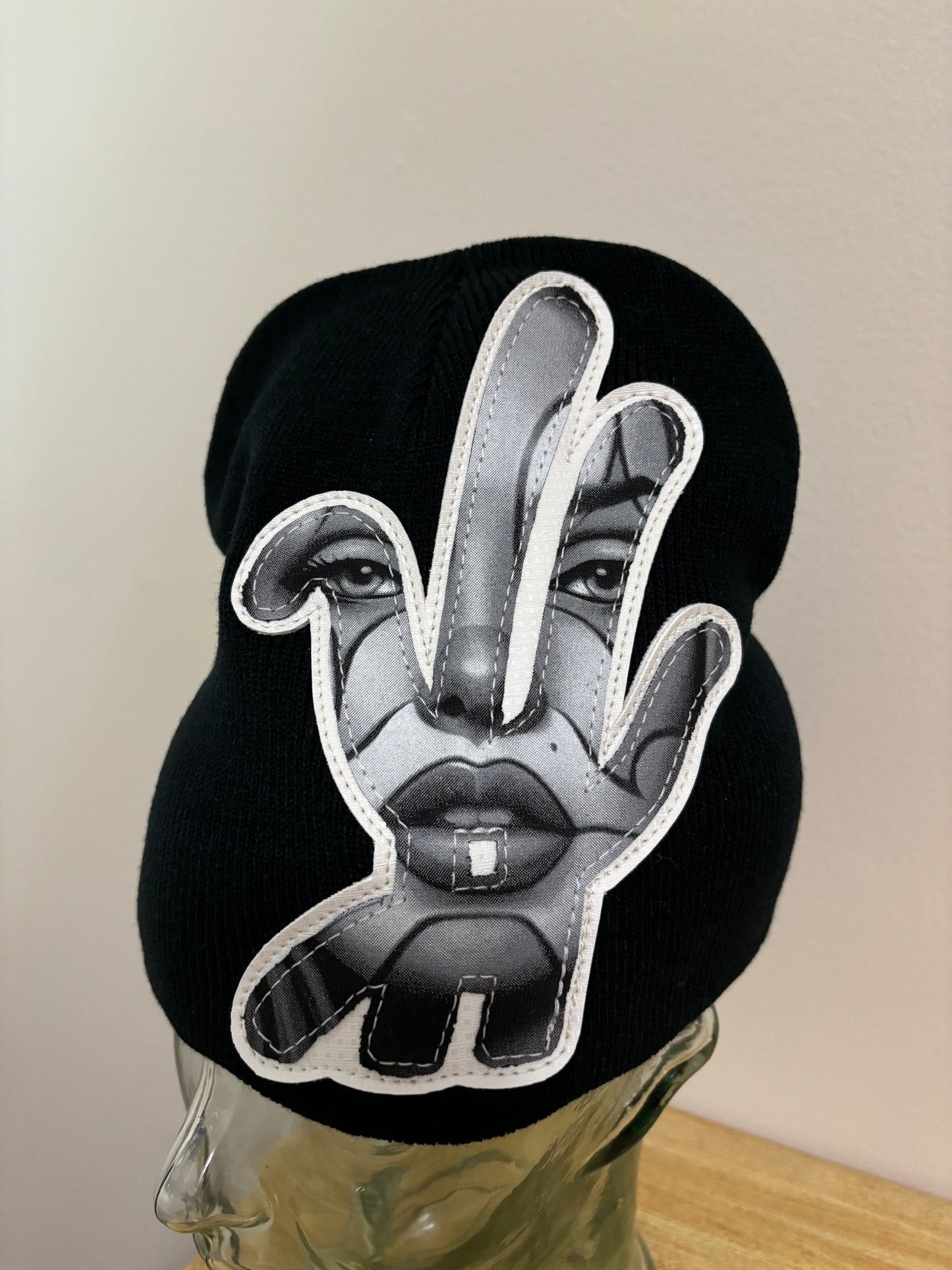 missTERY COMIC beanie