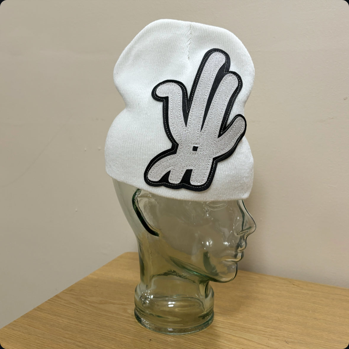 white/ black classic beanie