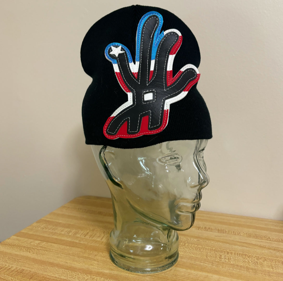 aMeRiCaN flag beanie
