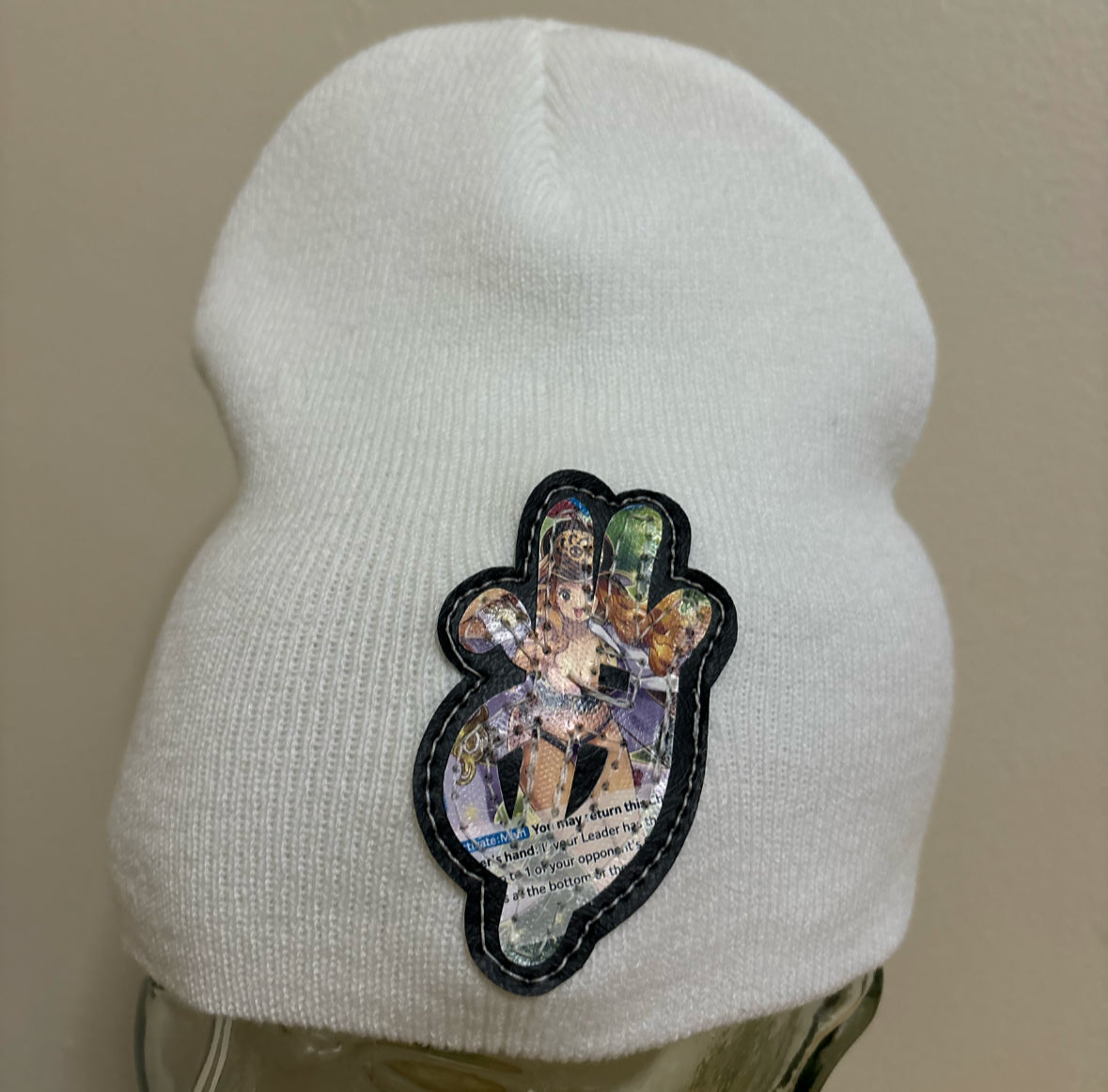 op08 aphelandra CARD beanie