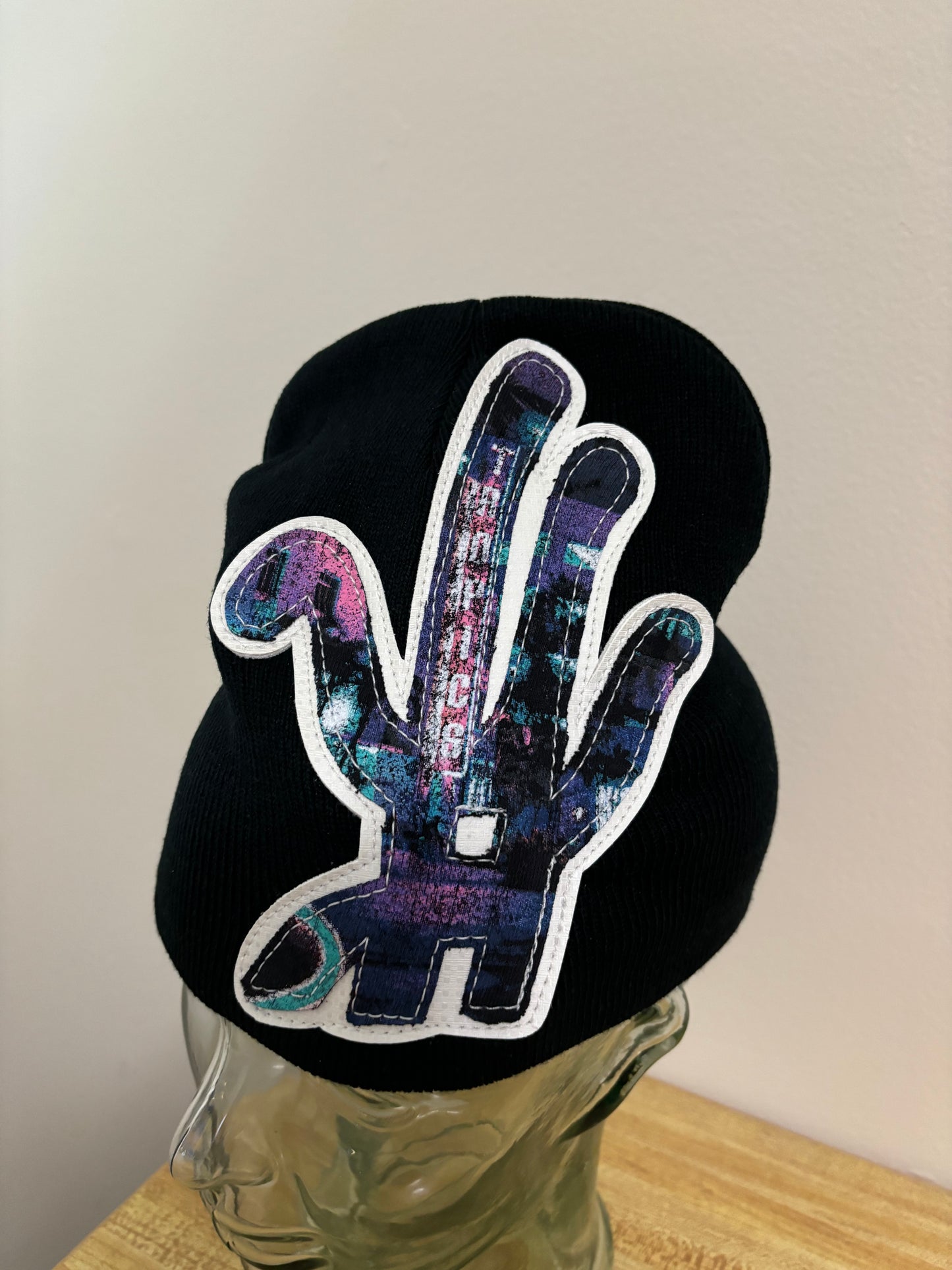 miami COMIC beanie