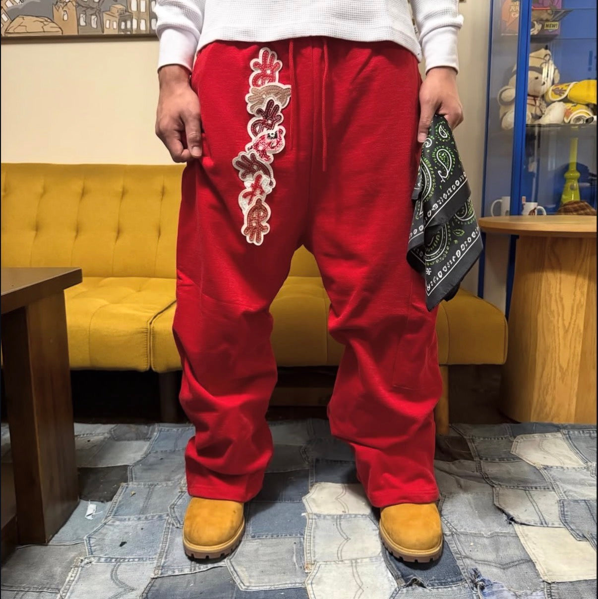 reD stacK sweatpants