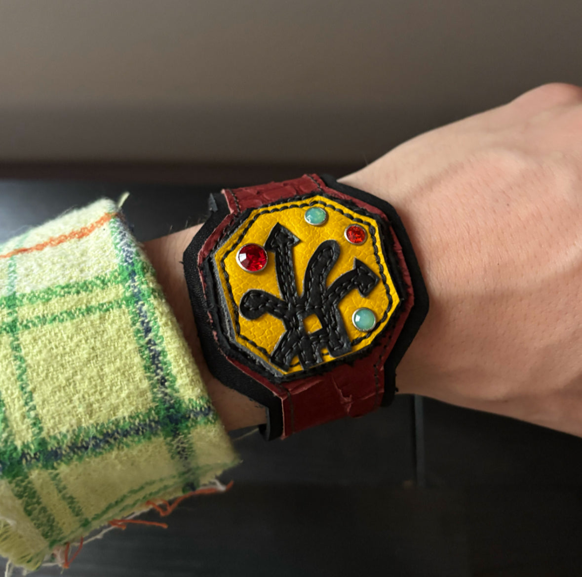 dragon rock TIME PIECE — sample (real leather) SIZE — One Size Fits All (OS)