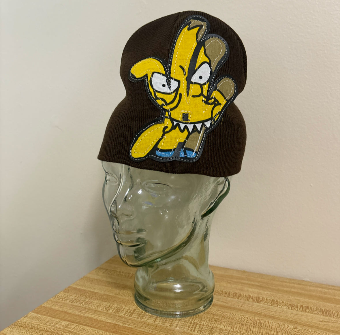 ev!L COMIC beanie