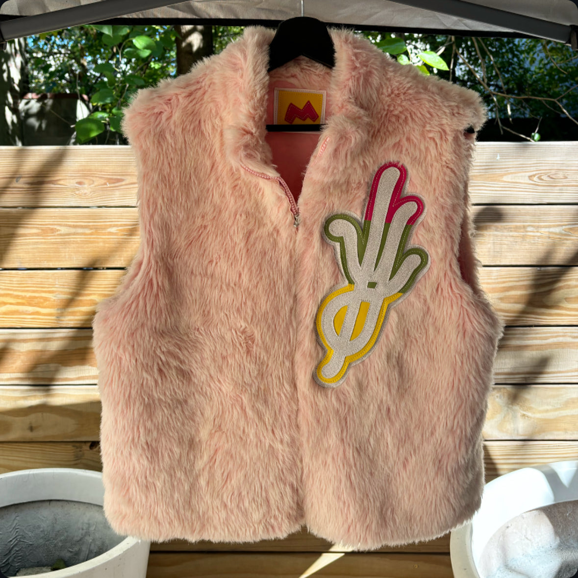 pink fur tri-color logo vest (MEDIUM)