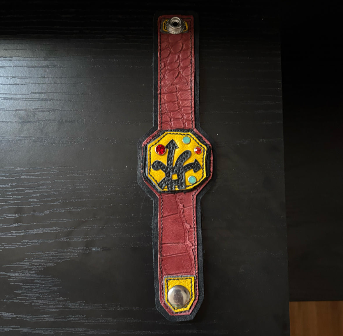 dragon rock TIME PIECE — sample (real leather) SIZE — One Size Fits All (OS)