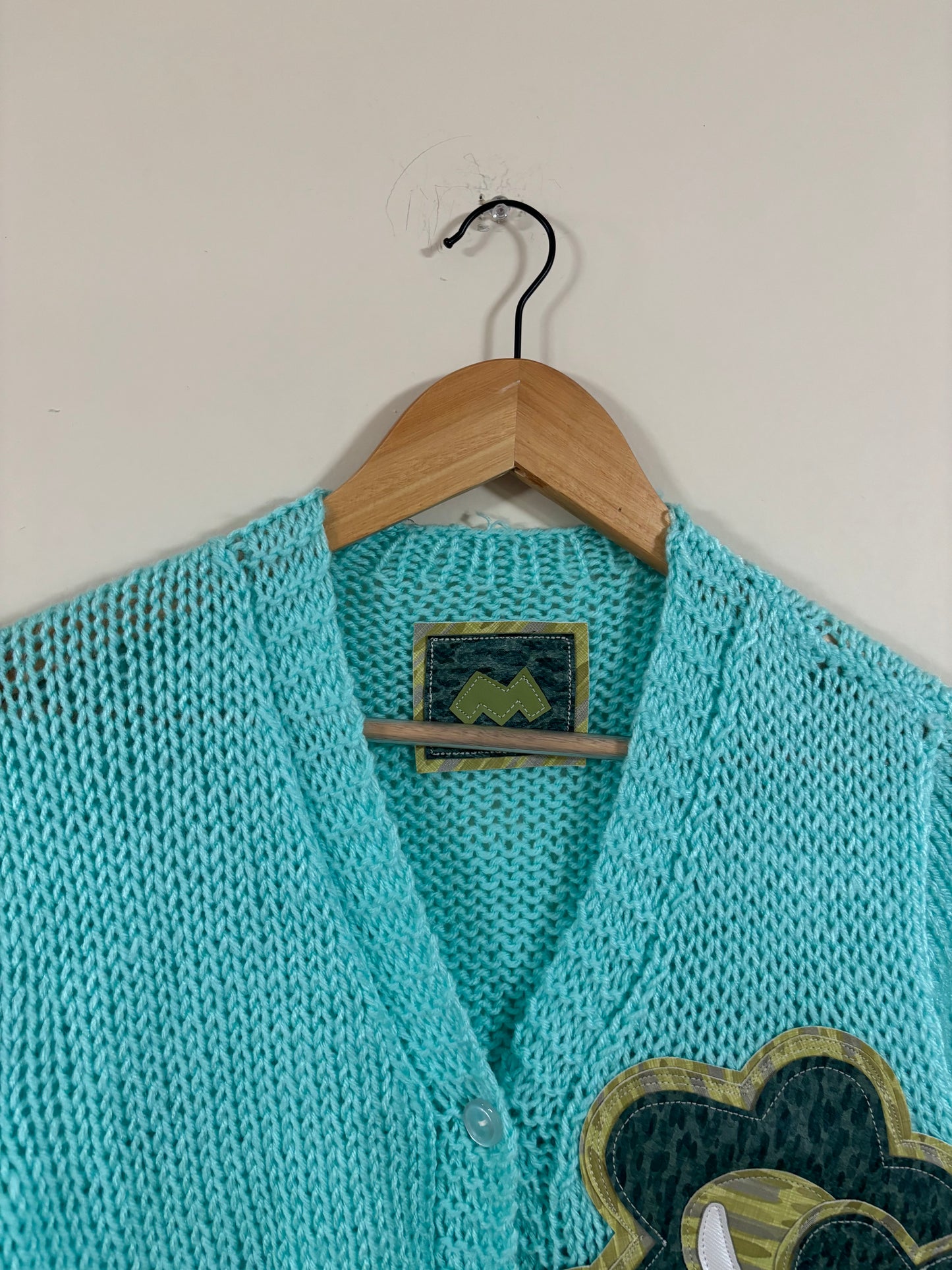 double floUwer cardigan (small) sized medium but fits small