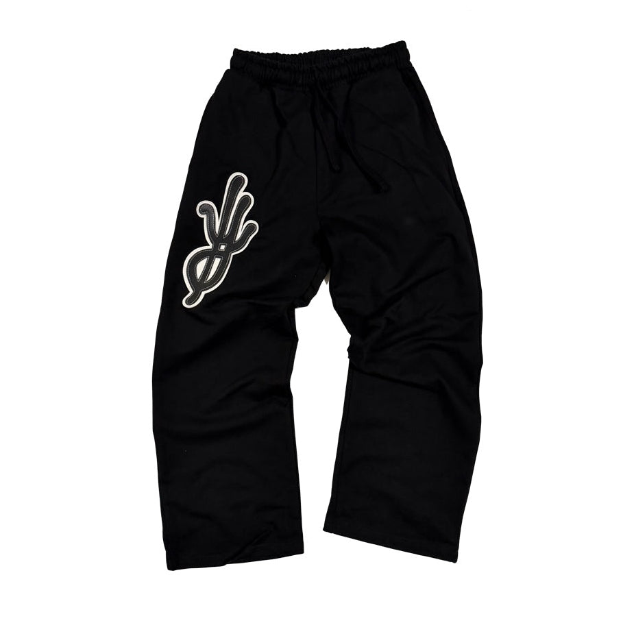 classic LoGo black sweatpants