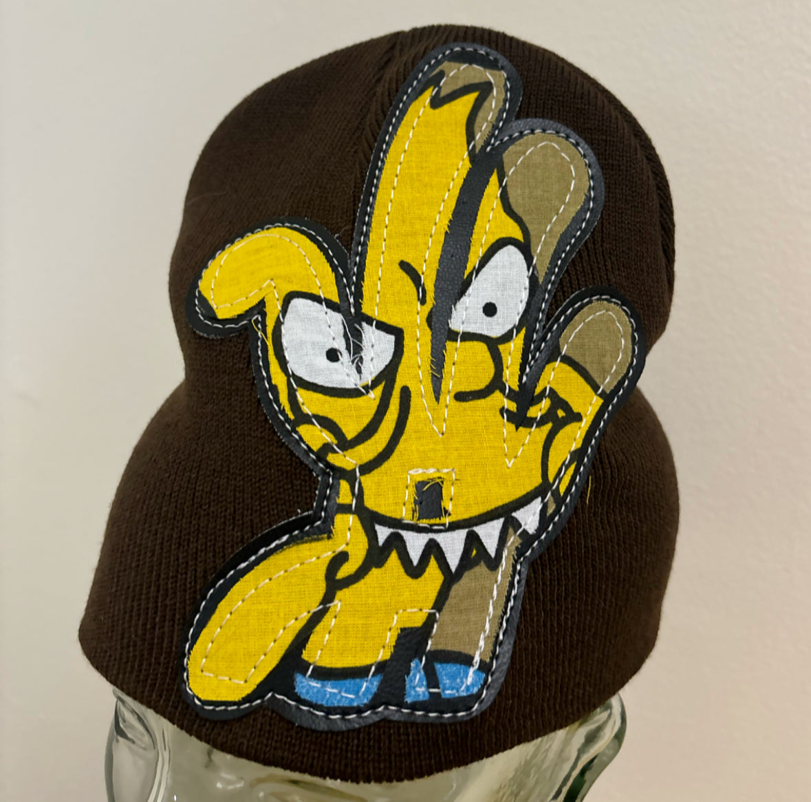 ev!L COMIC beanie