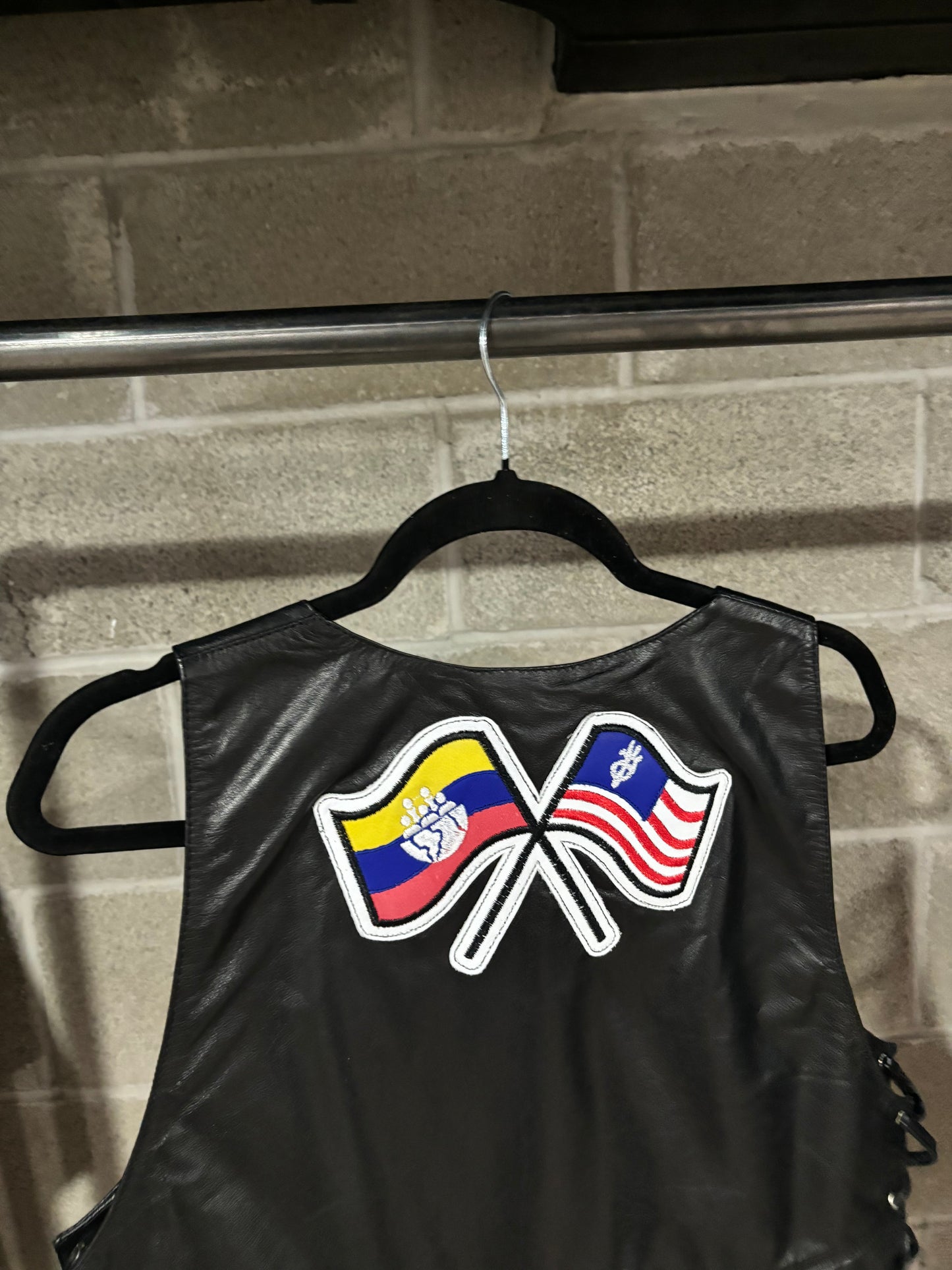 (large + xl) hotwl + ykwyk custom leather vest (3)