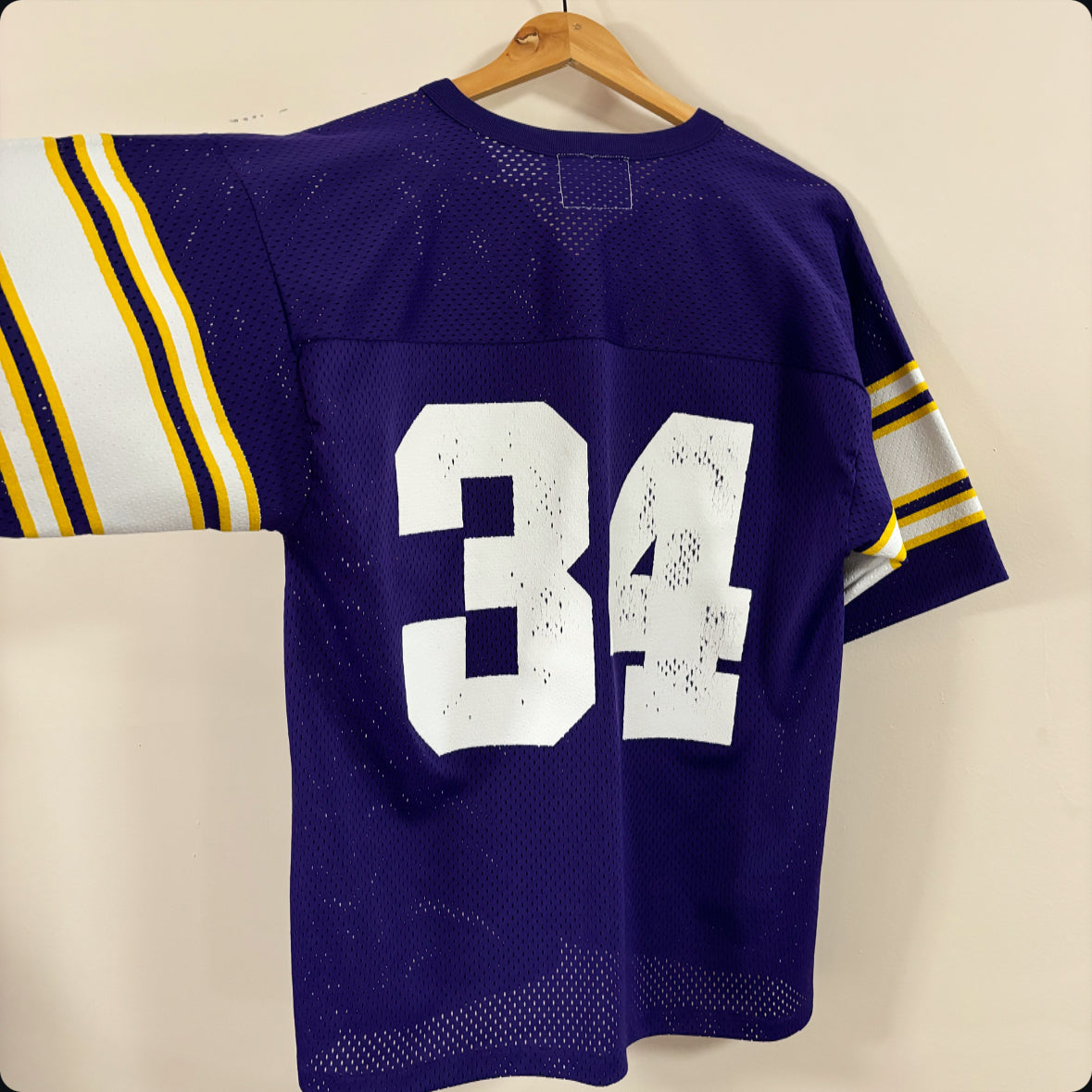 logo football jersey - purple/ gold (medium)