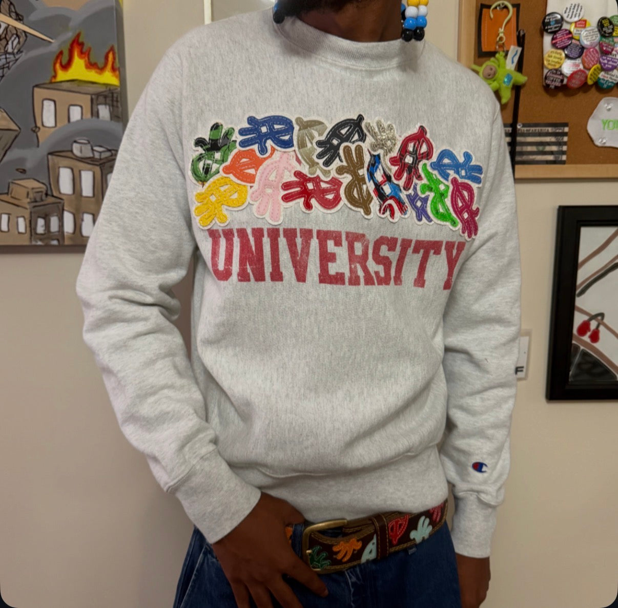 universitY crewneck