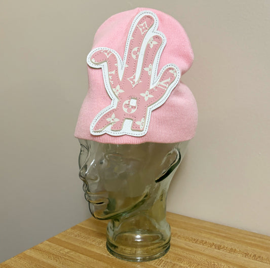 p!nk KnOcKoFF beanie