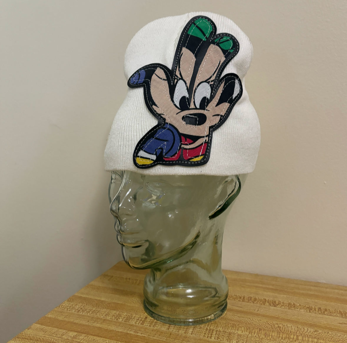 m!nnie COMIC beanie