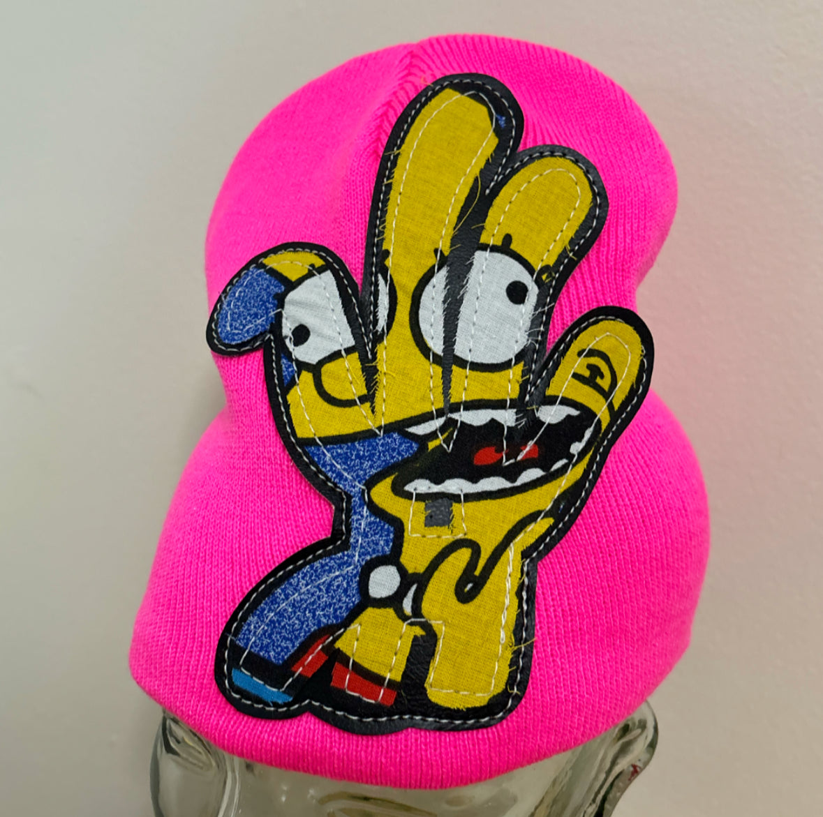 googly COMIC beanie