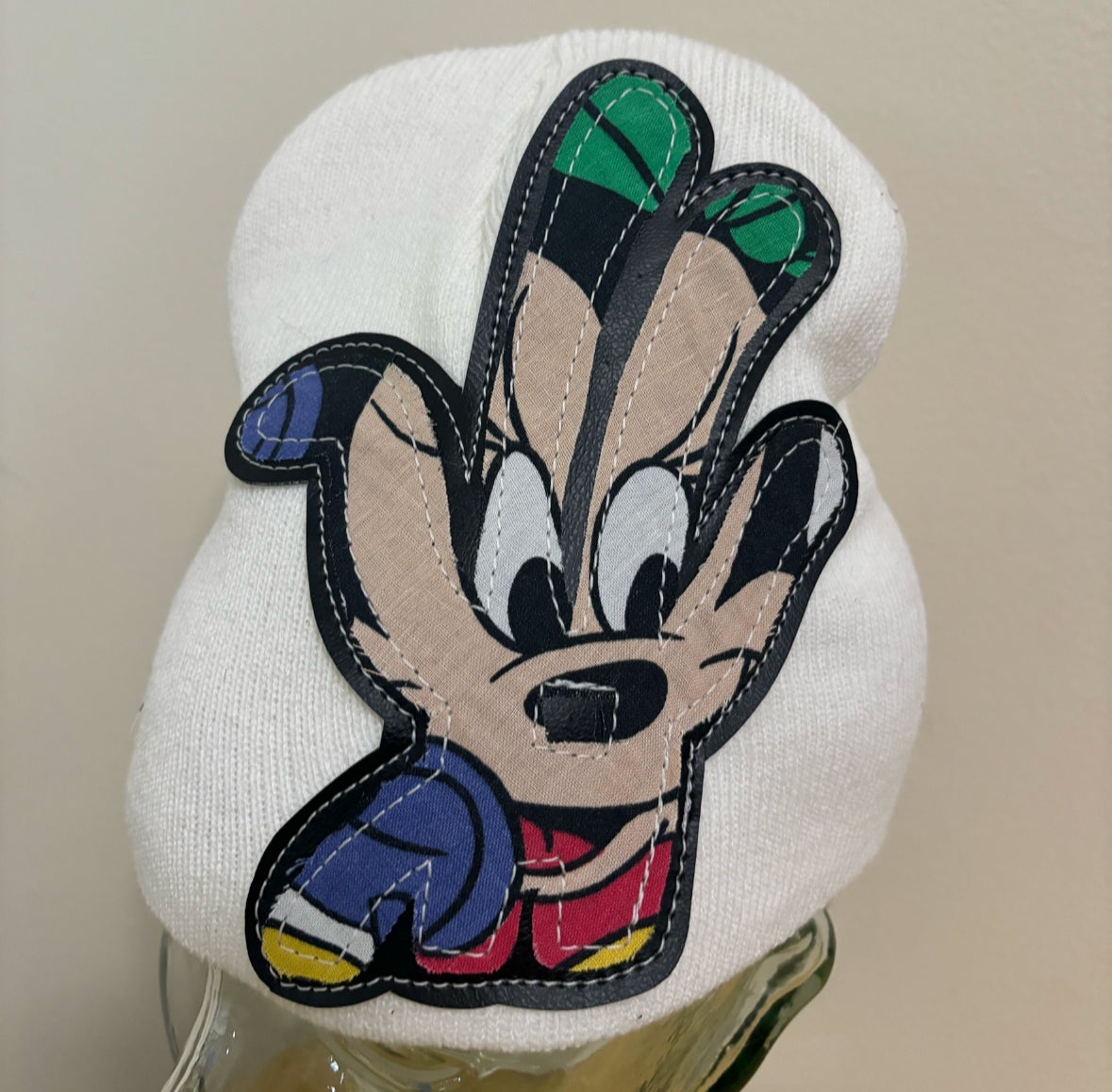 m!nnie COMIC beanie