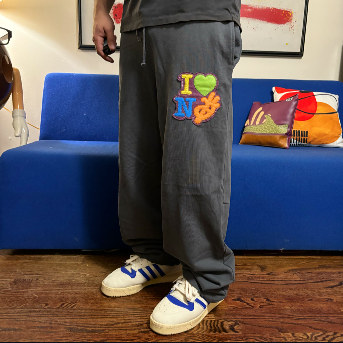 i <3 NY — grey sweatpants