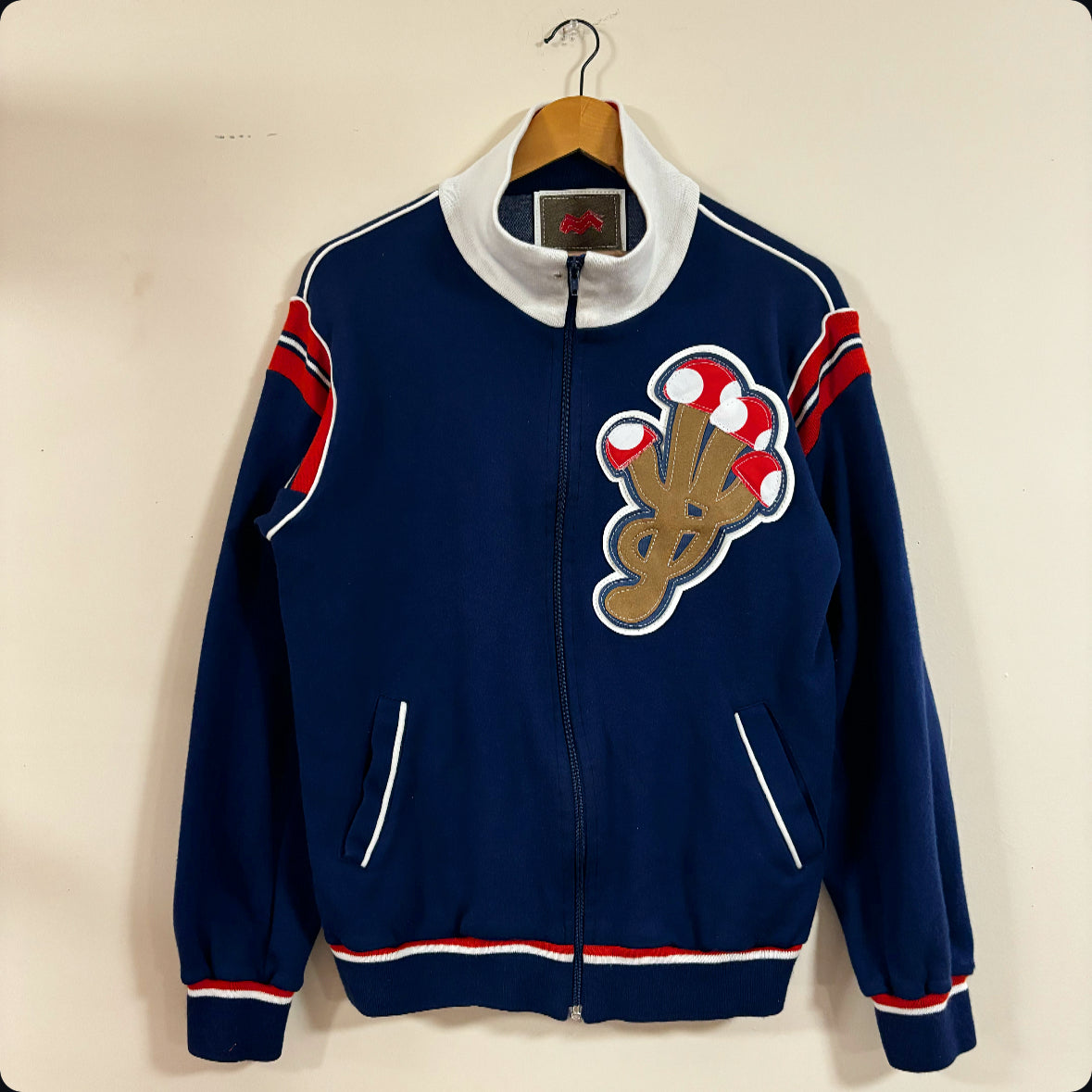 fungUs track jacket